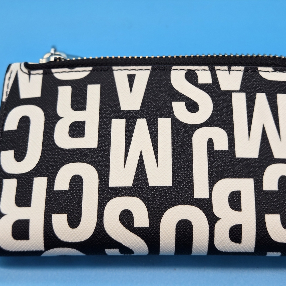 Marc Jacobs Black And White Logo Wallet